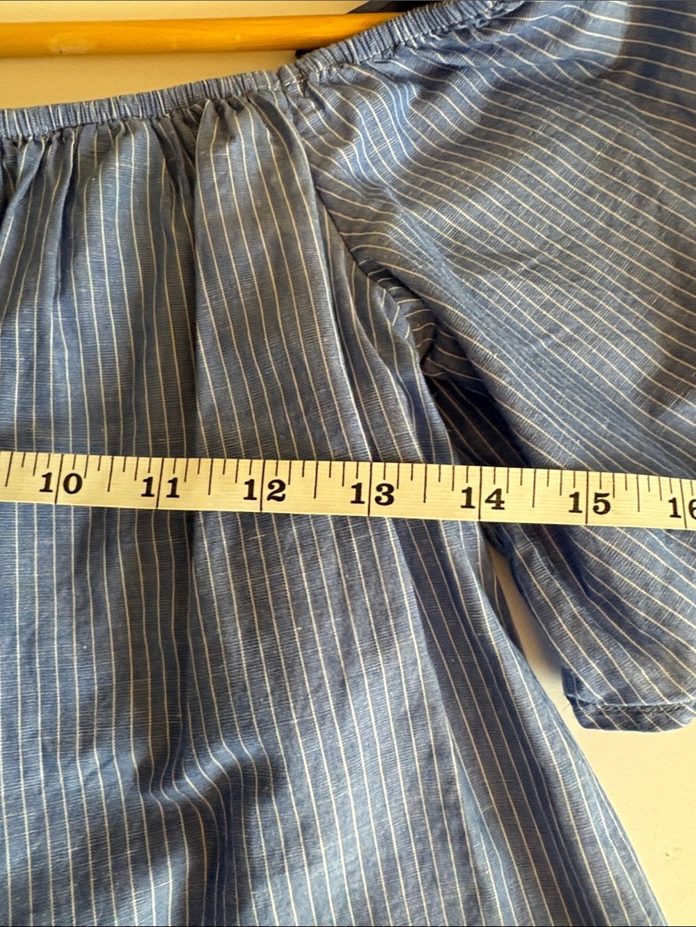 Express Off Shoulder Top Blue Stripe Crop Blouse Womens Small Summer - Picture 9 of 10